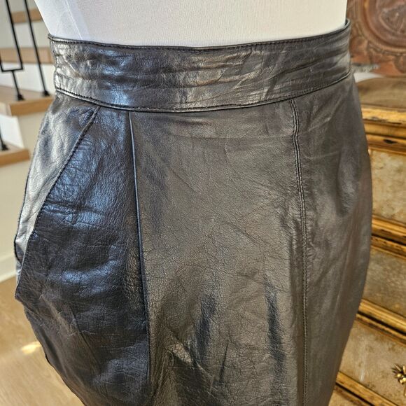 SYNERGY Black Genuine Leather Midi Pencil Skirt Classic Vintage Womens Size 12 - Picture 4 of 16